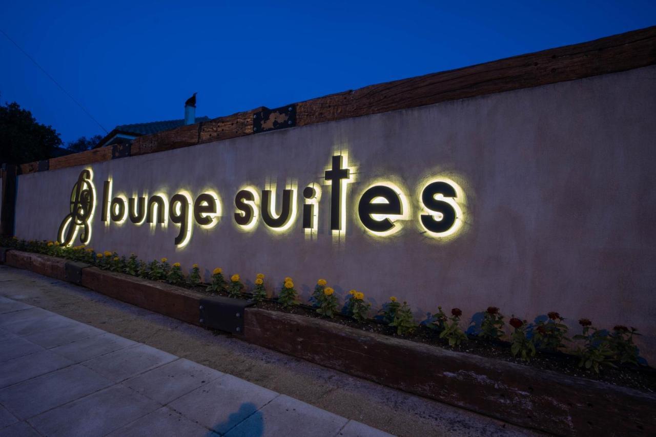 F & S Lounge Suites Parga Exterior photo